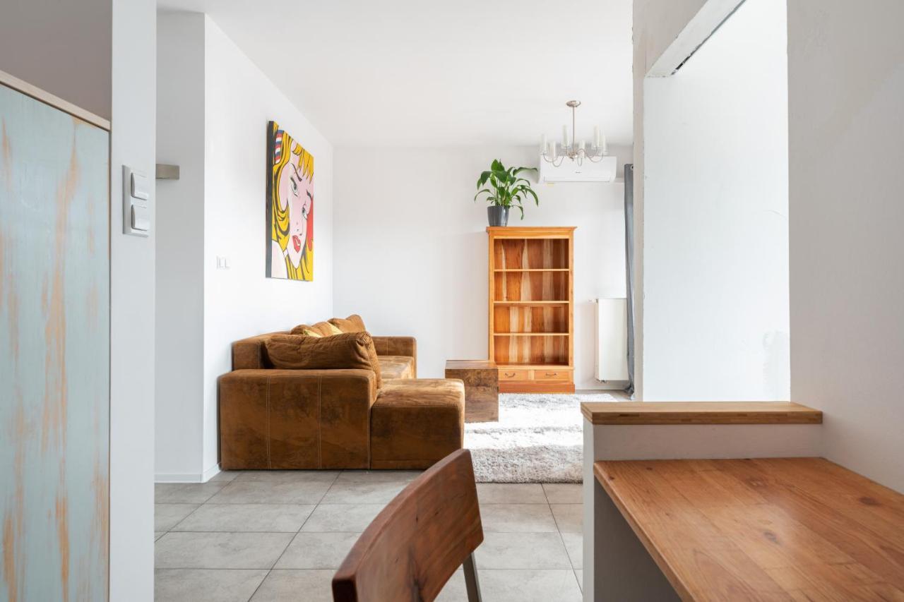 Superapart Wilanowska Apt 20 "Pet-Friendly 1Br Home With Patio Warsaw Exterior photo